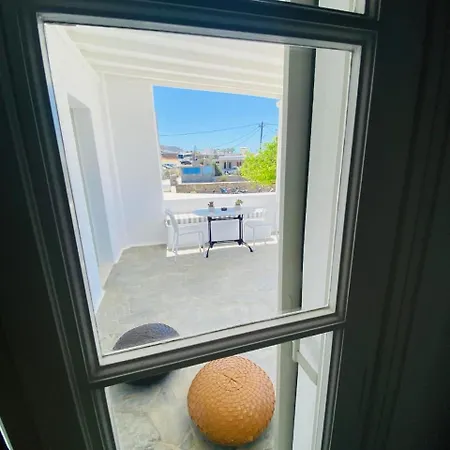 Πανσιόν C Mykonos