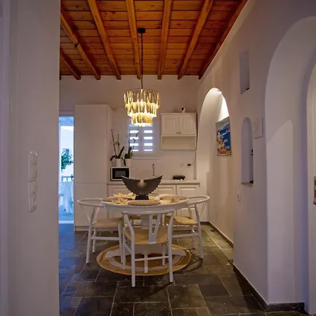 C Mykonos 4*