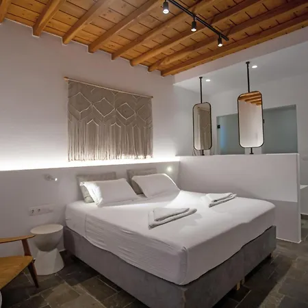 C Mykonos Гостевой дом 4*