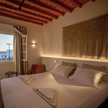 C Mykonos 4*