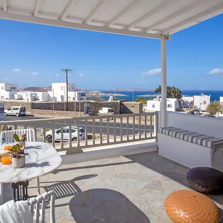 C Mykonos *